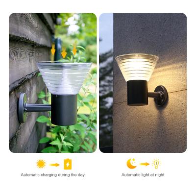 จีนตกแต่งกลางแจ้งหน้าแรกโรงแรม Porch All In One Led โคมไฟติดผนังพลังงานแสงอาทิตย์ OEM ขายส่ง
